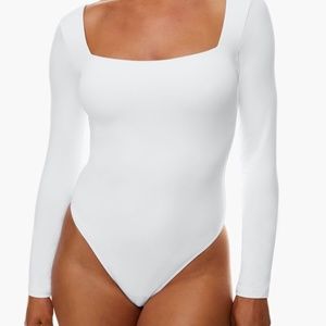 NWT Aritzia Contour Squareneck Bodysuit - XS, White